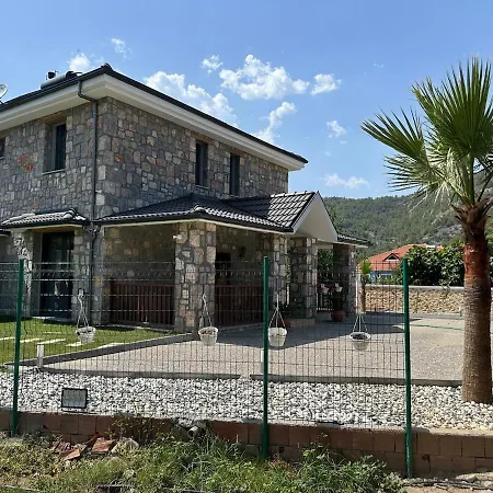 Villa Close To Lake,